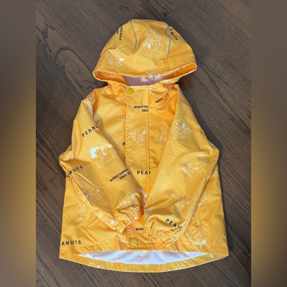 Peanuts Yellow Raincoat for Kids - Picture 2 of 11